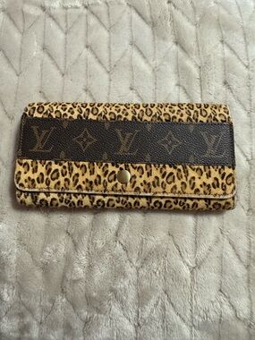 Leopard Monogram Continental Wallet - Brown/Beige
